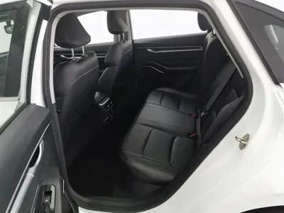 Geely Emgrand 2022, 35300 км, за 39800 CNY - фото 15
