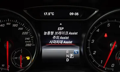 Mercedes-Benz GLA-Class 2018, 93973 км, за 14800000 KRW - фото 17