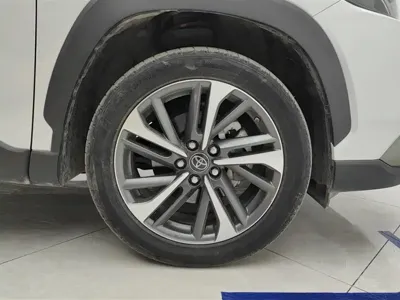 Toyota Frontlander 2022, 11000 км, за 85800 CNY - фото 6