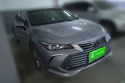 Toyota Avalon 2019, 81400 км, за 108611.16 CNY