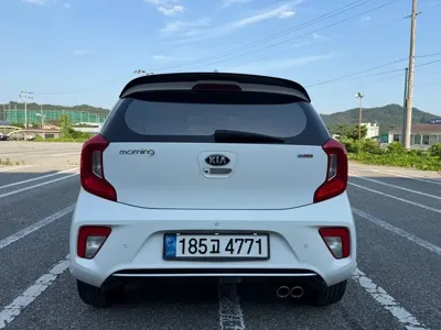 Kia Morning 2018, 89600 км, за 9000000 KRW