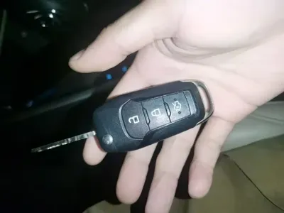Ford Escort 2018, 51200 км, за 29300 CNY - фото 15
