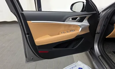 Genesis G70 2025, 19130 км, за 37800000 KRW - фото 24