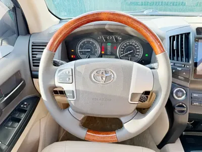 Toyota Land Cruiser 2014, 149000 км, за 259000 CNY - фото 10