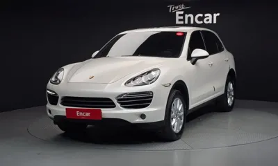 Porsche Cayenne · 2012 год