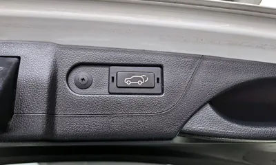 KG_Mobility_Ssangyong Rexton 2018, 168530 км, за 11990000 KRW - фото 32