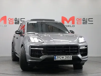 Porsche Cayenne 2025, 6410 км, за 199000000 KRW