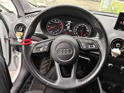 Audi A3 2019, 90700 км, за 55800 CNY - фото 15