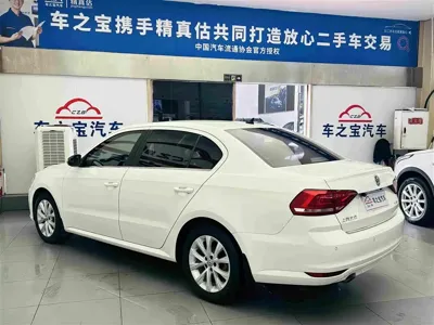 Volkswagen Lavida 2016, 136400 км, за 34800 CNY - фото 7