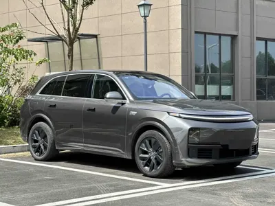 Li Auto Li L7 2023, 60000 км, за 178000 CNY