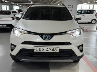Toyota RAV4 2018, 53211 км, за 22500000 KRW - фото 1