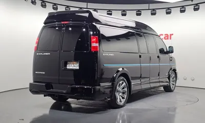 Chevrolet Express Van 2019, 23700 км, за 42500000 KRW