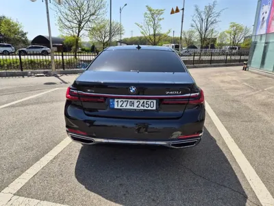 BMW 7-Series 2021, 58000 км, за 64240000 KRW