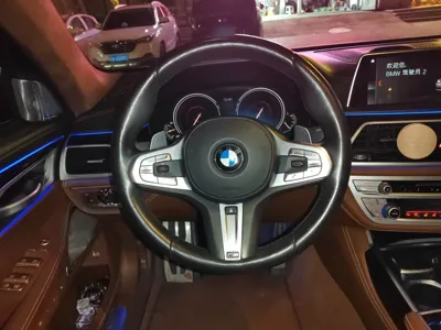 BMW 7 Series 2018, 51400 км, за 280042.34 CNY - фото 11