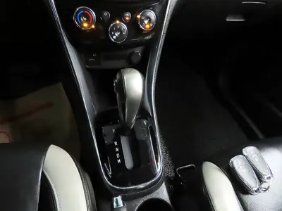 ChevroletGMDaewoo Trax 2018, 93700 км, за 8700000 KRW - фото 13