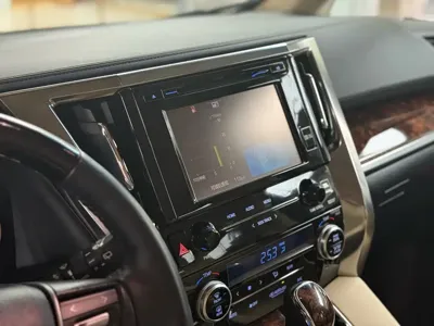 Toyota Alphard 2019, 94000 км, за 468000 CNY - фото 8