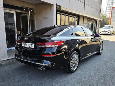 Kia K5 2019, 122825 км, за 12400000 KRW