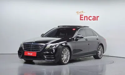 Mercedes-Benz S-Class · 2018 год