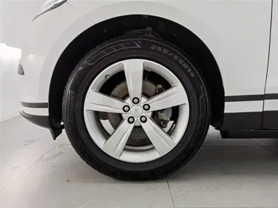 Land Rover Velar 2018, 123300 км, за 115800 CNY - фото 17