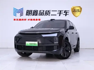 Li Auto Li L9 · 2023 год