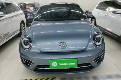 Volkswagen Beetle 2018, 48200 км, за 93261.34 CNY