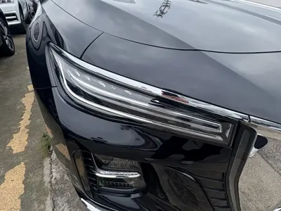 Hongqi Hongqi H5 2023, 35000 км, за 65800 CNY