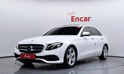 Mercedes-Benz E-Class · 2017 год