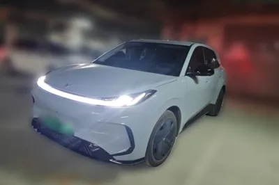 Arcfox T1 · 2025 год