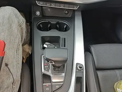 Audi A4L 2022, 30000 км, за 142300 CNY - фото 14