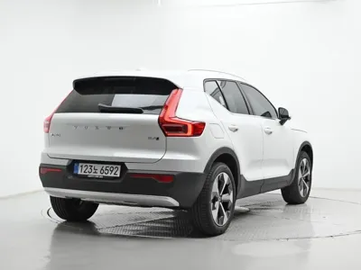 Volvo XC40 2026, 353 км, за 43500000 KRW