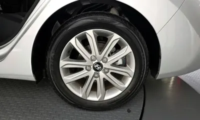 Hyundai Avante 2015, 39259 км, за 7900000 KRW - фото 5