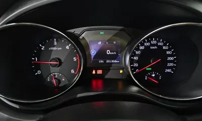 Kia Canival 2017, 201358 км, за 6700000 KRW - фото 8