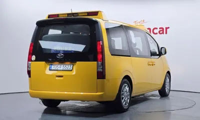 Hyundai Staria 2023, 25277 км, за 29900000 KRW