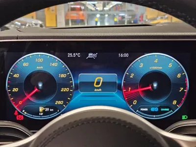 Mercedes-Benz GLE-Class 2021, 27800 км, за 69500000 KRW - фото 8