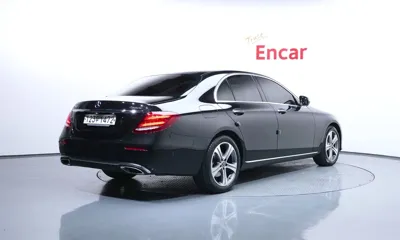 Mercedes-Benz E-Class 2018, 65343 км, за 27490000 KRW - фото 4