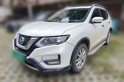 Nissan X-Trail · 2017 год