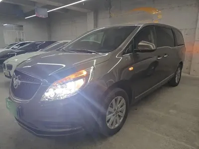 Buick GL8 2018, 173299 км, за 57400 CNY