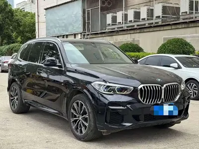 BMW X5 (Import) 2022, 32000 км, за 358800 CNY