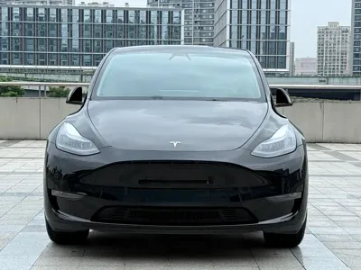 Tesla Model Y 2023, 80000 км, за 168000 CNY