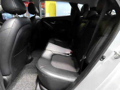 Hyundai Tucson 2011, 132996 км, за 3500000 KRW - фото 16