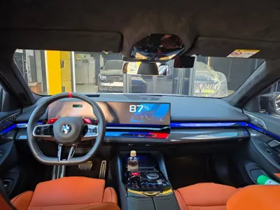 BMW M5 2025, 13000 км, за 149750000 KRW - фото 7