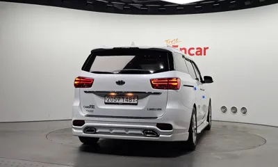 Kia Canival 2019, 135360 км, за 15950000 KRW - фото 4