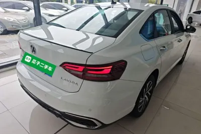 Volkswagen Lavida 2024, 1400 км, за 95828.91 CNY - фото 6