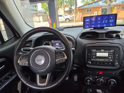 Jeep Renegade 2015, 78777 км, за 6500000 KRW - фото 6