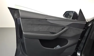 Tesla Model Y 2026, 65 км, за 72600000 KRW - фото 24