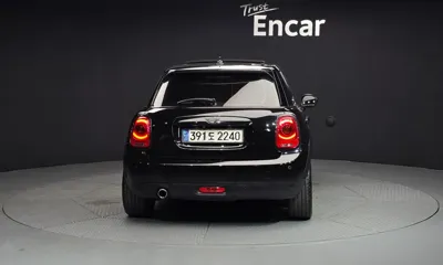 MINI Cooper 2017, 92261 км, за 7290000 KRW