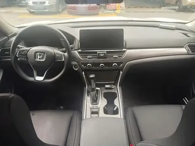 Honda Accord 2021, 33900 км, за 93300 CNY - фото 10