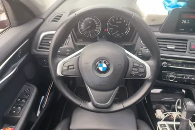 BMW 1 Series 2017, 69800 км, за 43343.85 CNY - фото 10