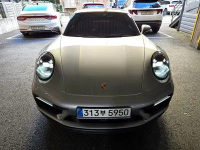 Porsche 911 · 2023 год