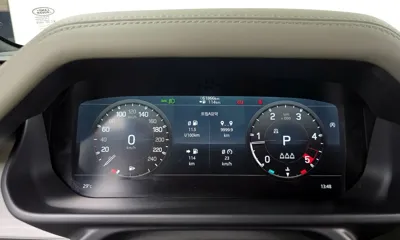 Land Rover Defender 2022, 61866 км, за 70300000 KRW - фото 8